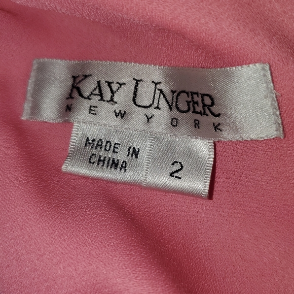 Semi-formal dress - Picture 4 of 4